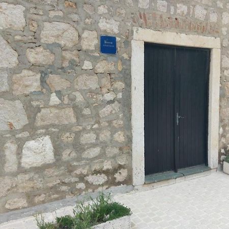 Appartement In Einem Dalmatischen Haus In Novigrad-Dalmatien Neben Zadar Novigrad  Ngoại thất bức ảnh