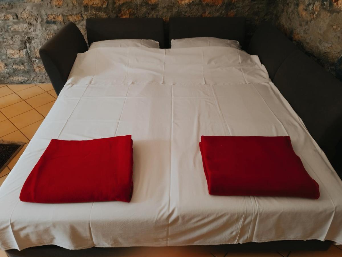 Appartement In Einem Dalmatischen Haus In Novigrad-Dalmatien Neben Zadar Novigrad  Ngoại thất bức ảnh