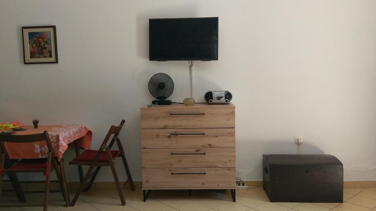 Appartement In Einem Dalmatischen Haus In Novigrad-Dalmatien Neben Zadar Novigrad  Ngoại thất bức ảnh